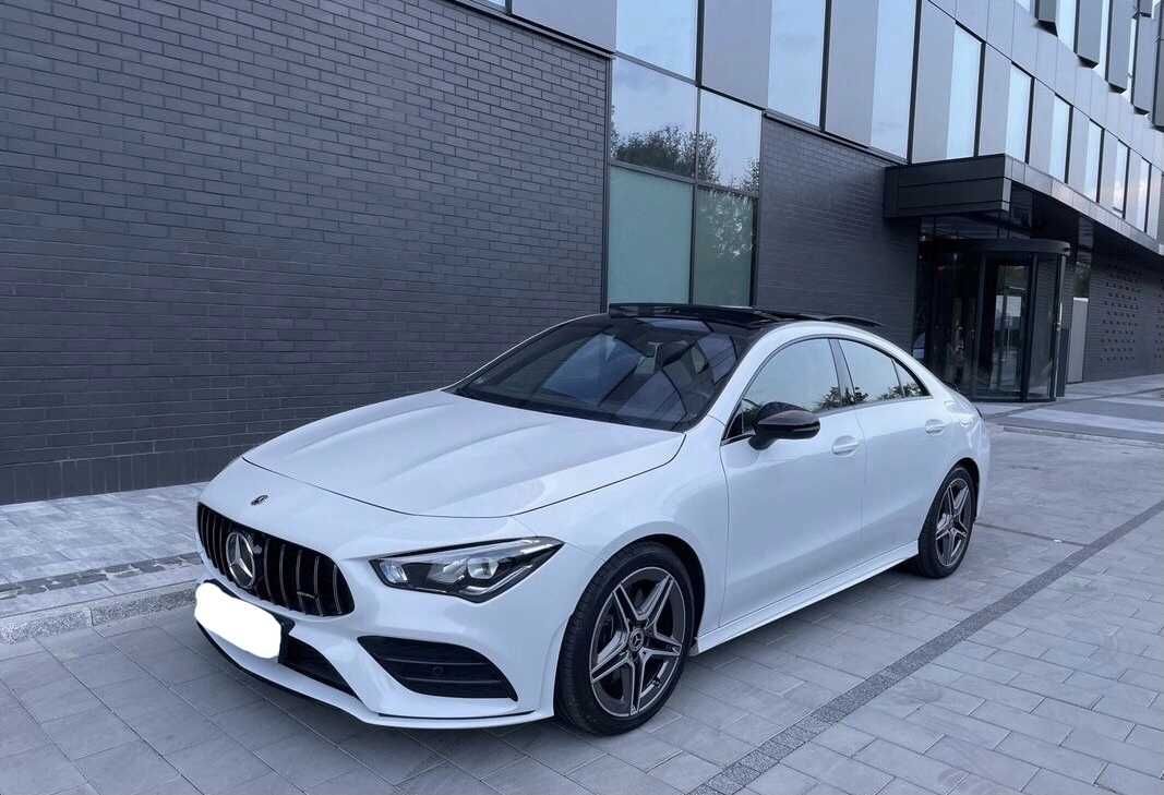 Mercedes-Benz CLA 250 7G-DCT AMG Line