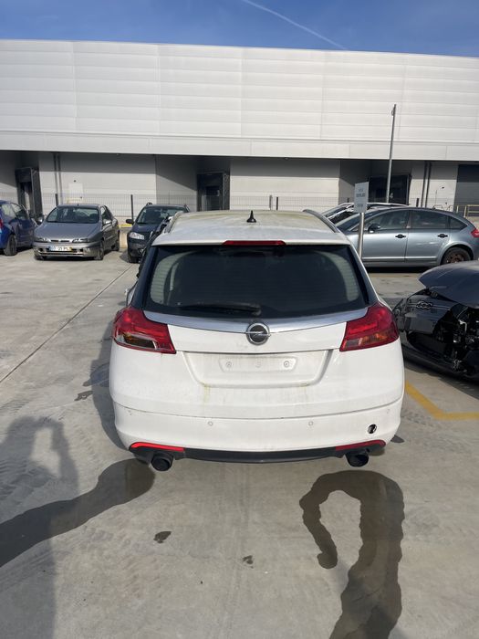 Opel Insignia para peças