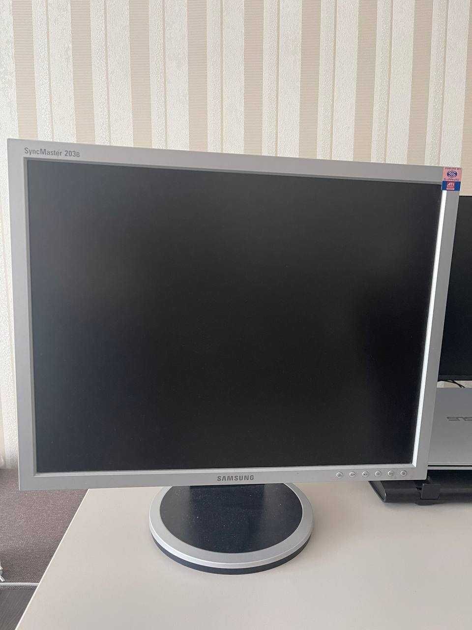 Монітор Samsung SyncMaster 203b / Монитор Самсунг