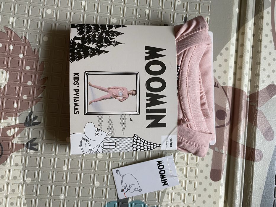 NOWA oryginalnje zapakowana pizama MOOMIN 98/104