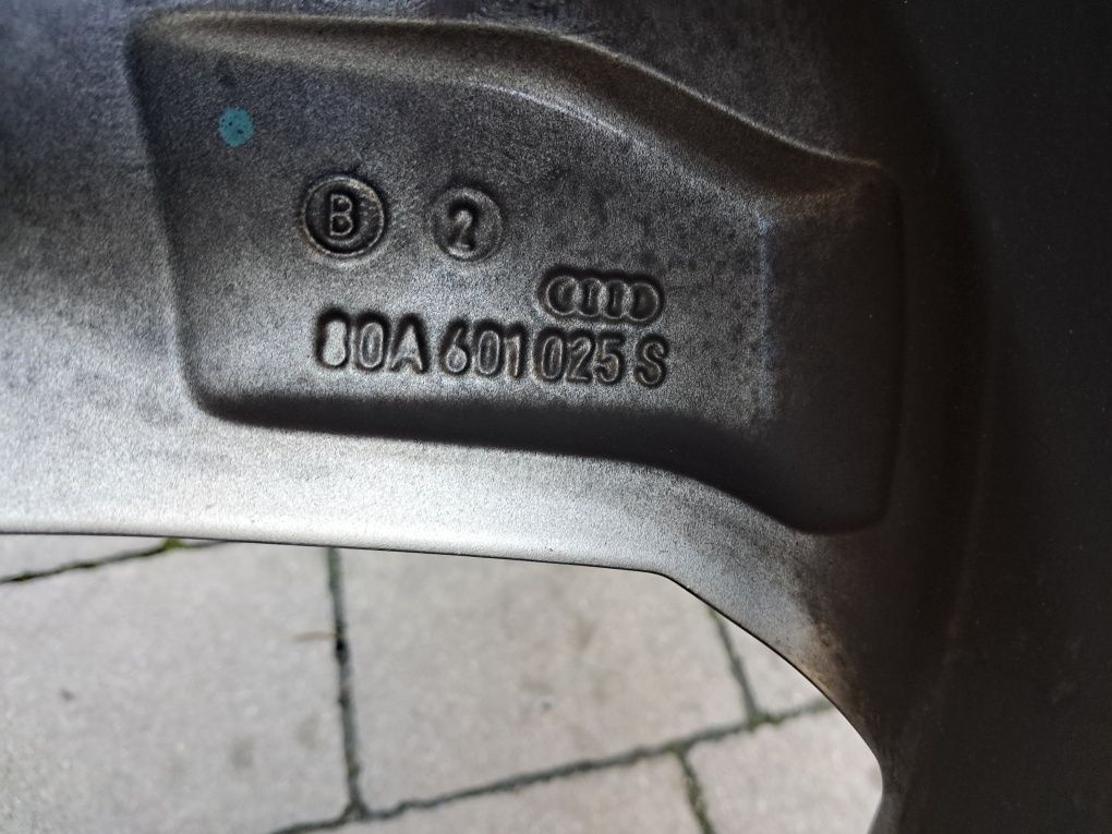 Felgi Audi 20 z oponami lato Q5 SQ5 Q3 A4 ROTOR QUATTRO