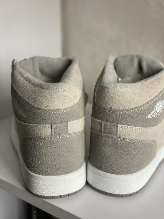 Кросівки зимові хайтопи жіночі замшеві