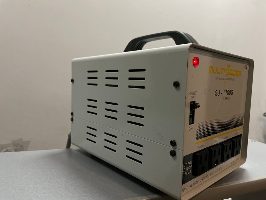 Трансформатор Swallow Electric SU-1700G multi power up-down