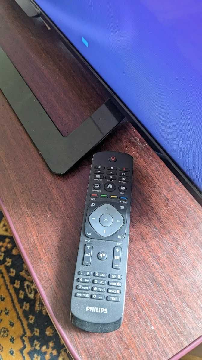 Телевізор 40 дюймів Philips 40PFT4009/12 приймач Т2 Trimax