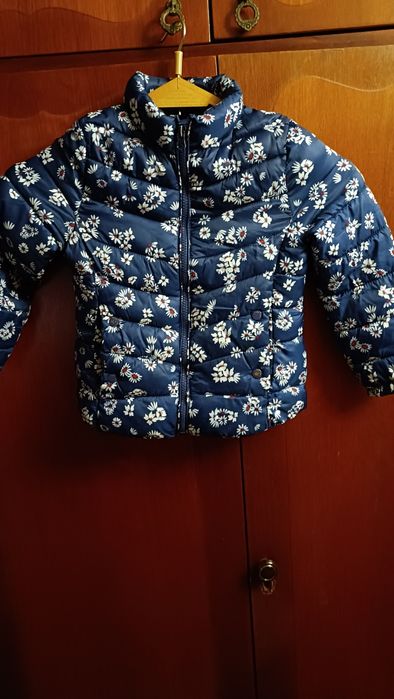 Куртка для дівчинки