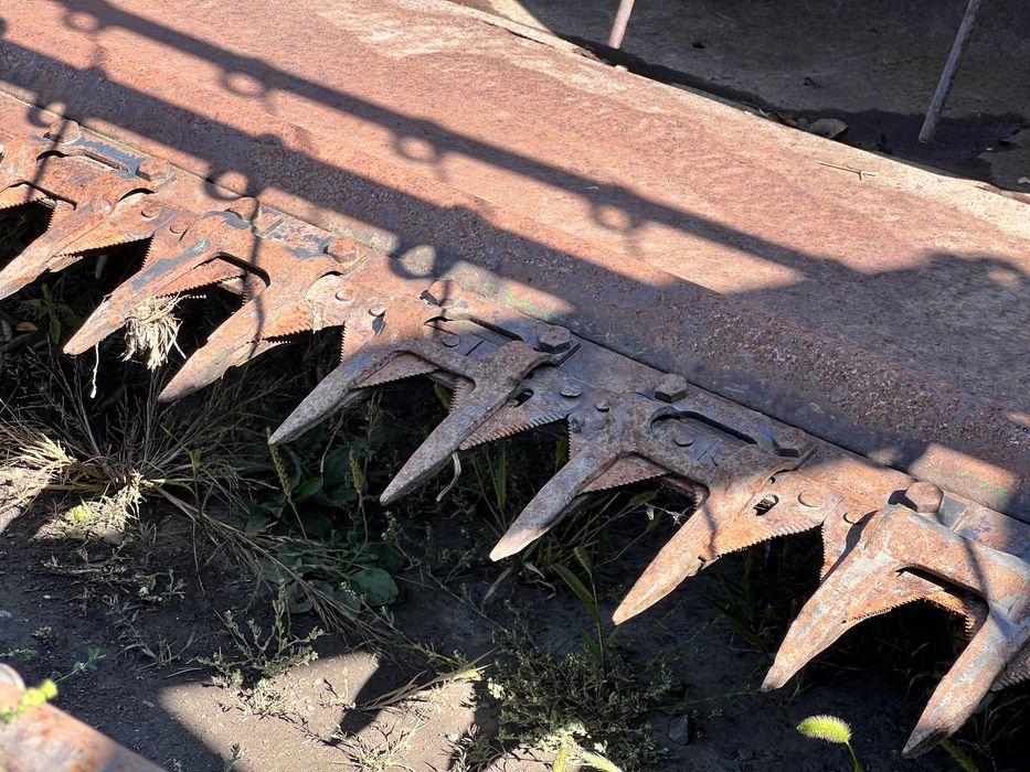 Жатка Джон Дір 814 4.2 метра