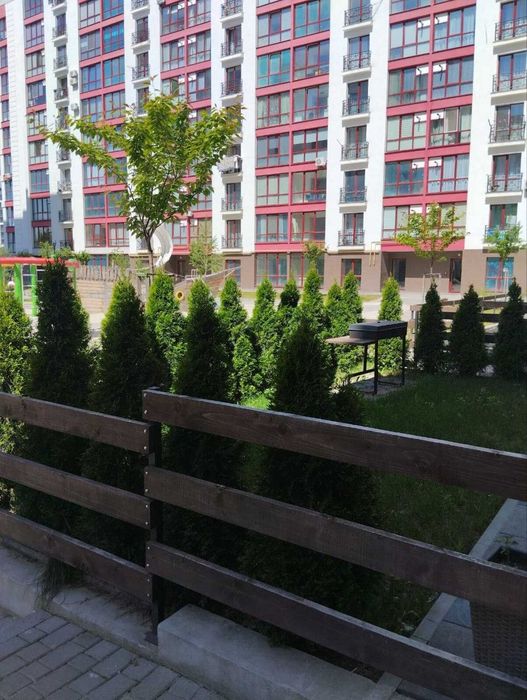 Продаж приміщення під комерцію Містечко Козацьке