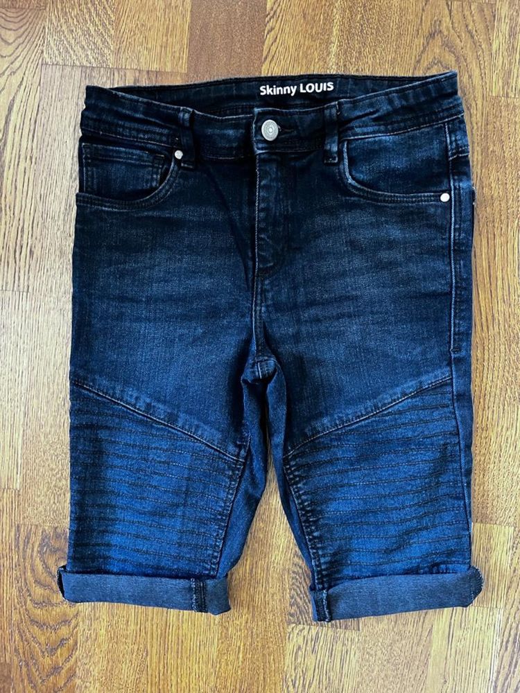 Krótkie spodenki jeansowe 164