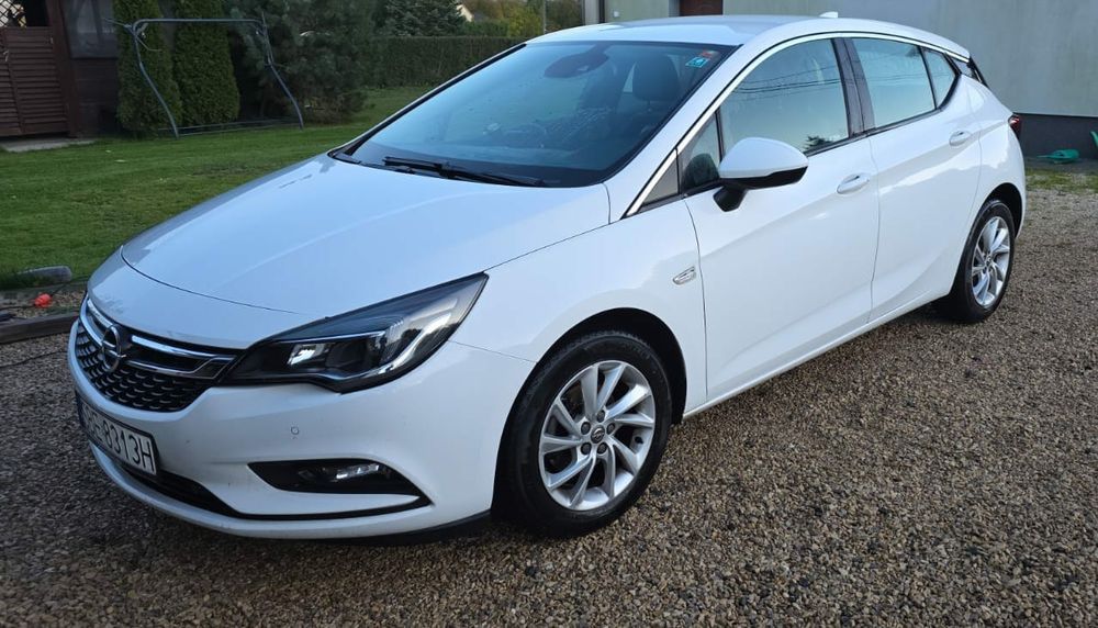 Opel astra K 1.4 125 km 2017