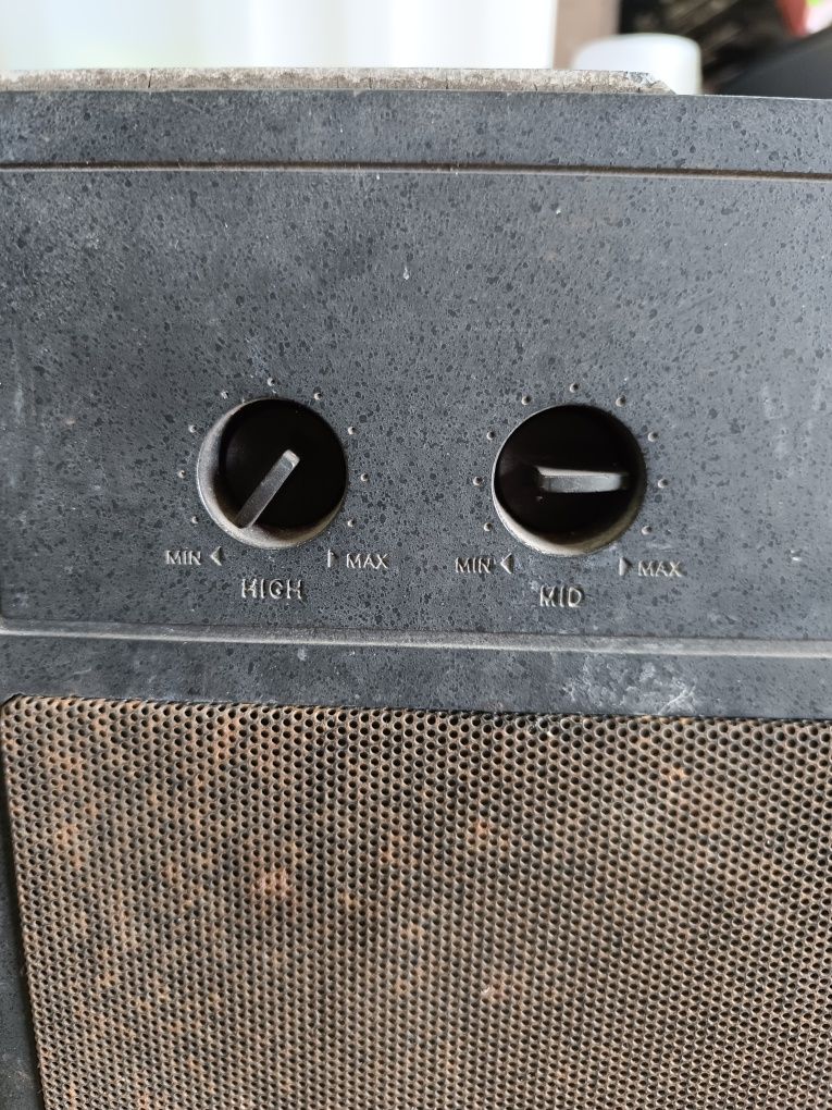 Colunas JBL Control 10