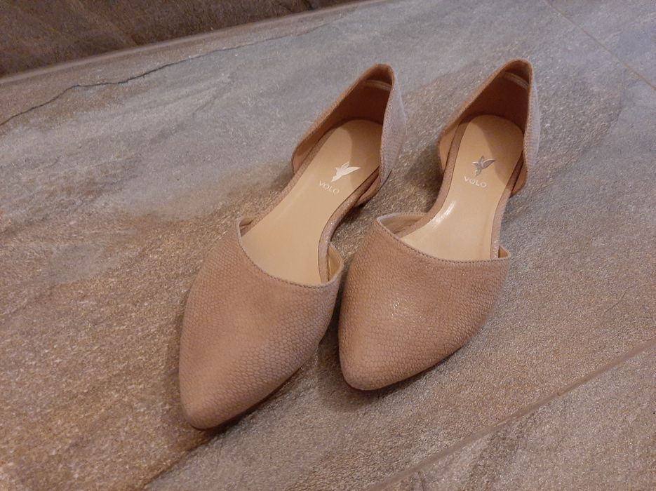 Buty damskie, 37, skórzane, baleriny, beżowe, na wąską stopę