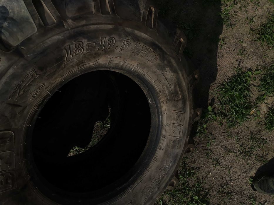 18-19.5 mecalac ładowarka koparka 18r19.5 opona