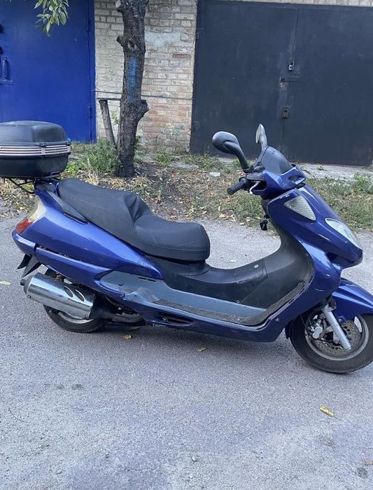 Продам два скутера