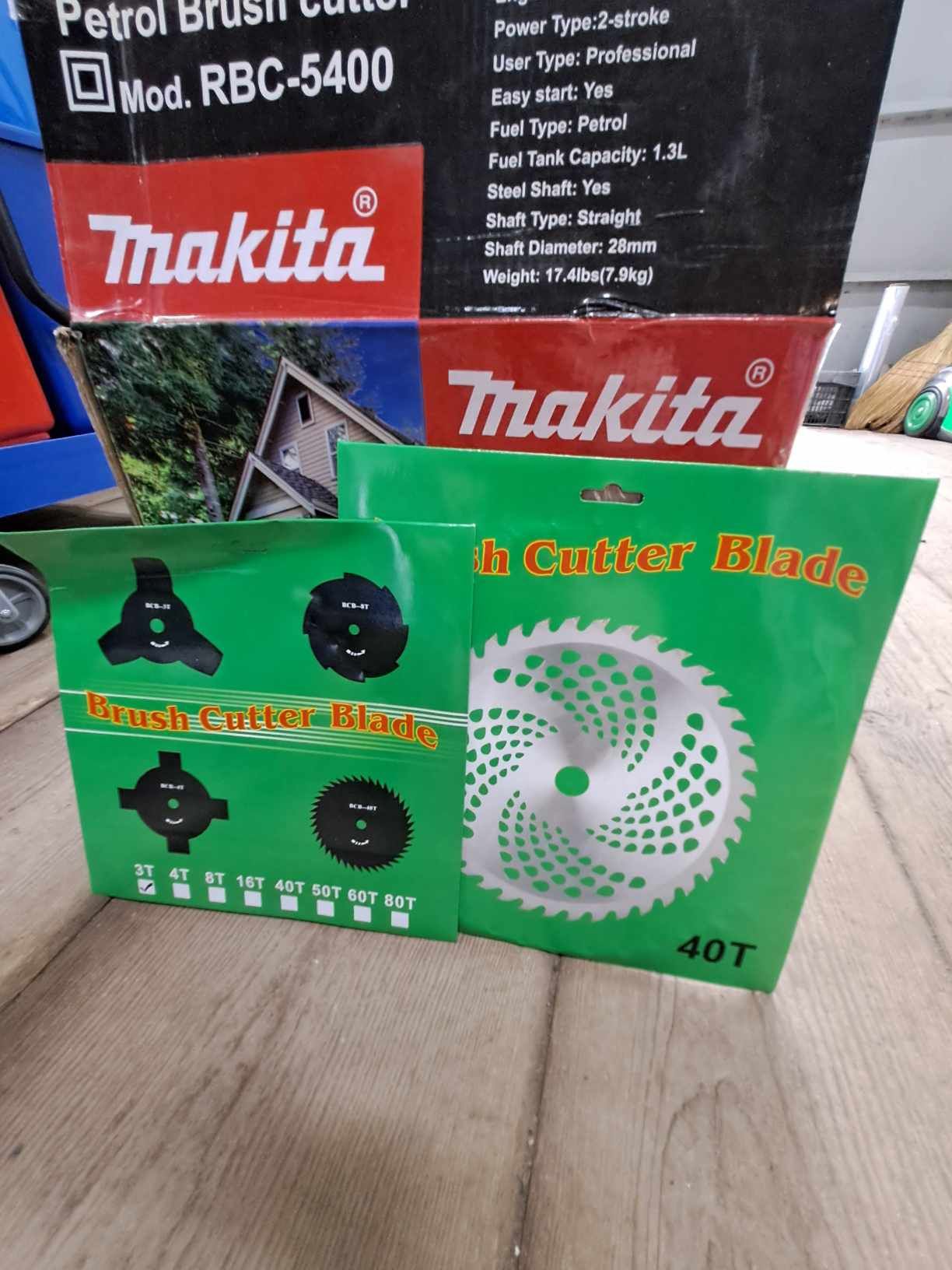 Бензокоса Makita Limited Edition (5.4кВт,2-х тактний)