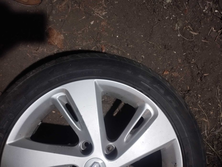 Колеса в сборі 215/50/17