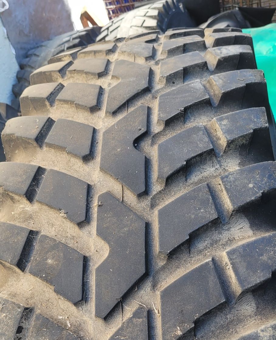 Opony rolnicze 440/80R34 Nokian TRI 2
1000 zł szt