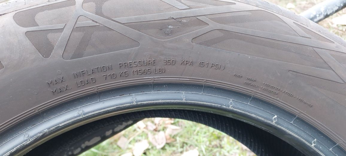 Opony letnie 215/60 R17 Continental- używane 2022