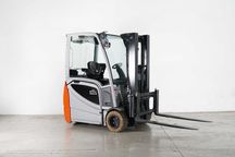Empilhador elétrico Still RX20-18 de 1800 kg