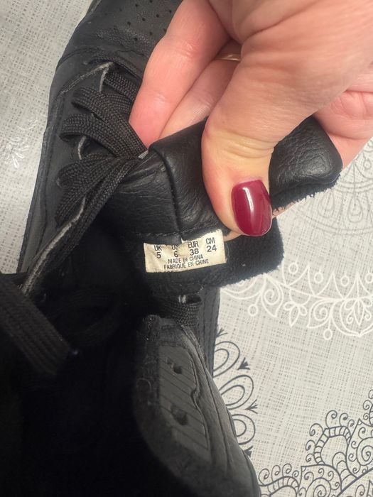 Продам ботинки  подросток