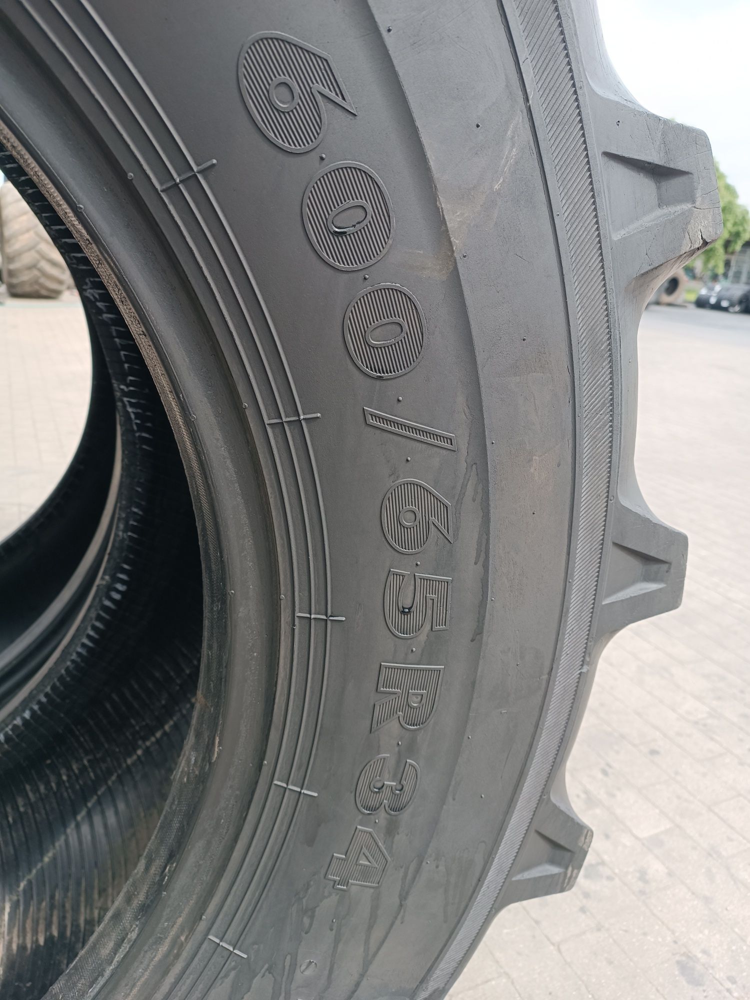 600/65R34 Nokian TR Multiplus Radial