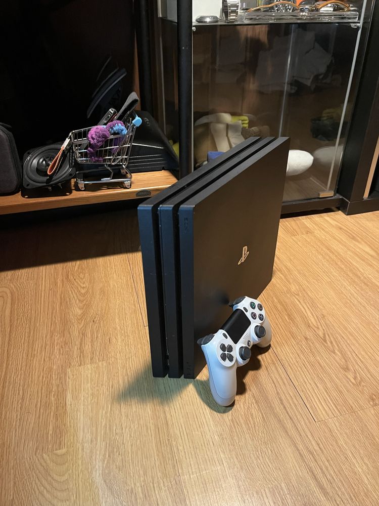ps4 pro e comando