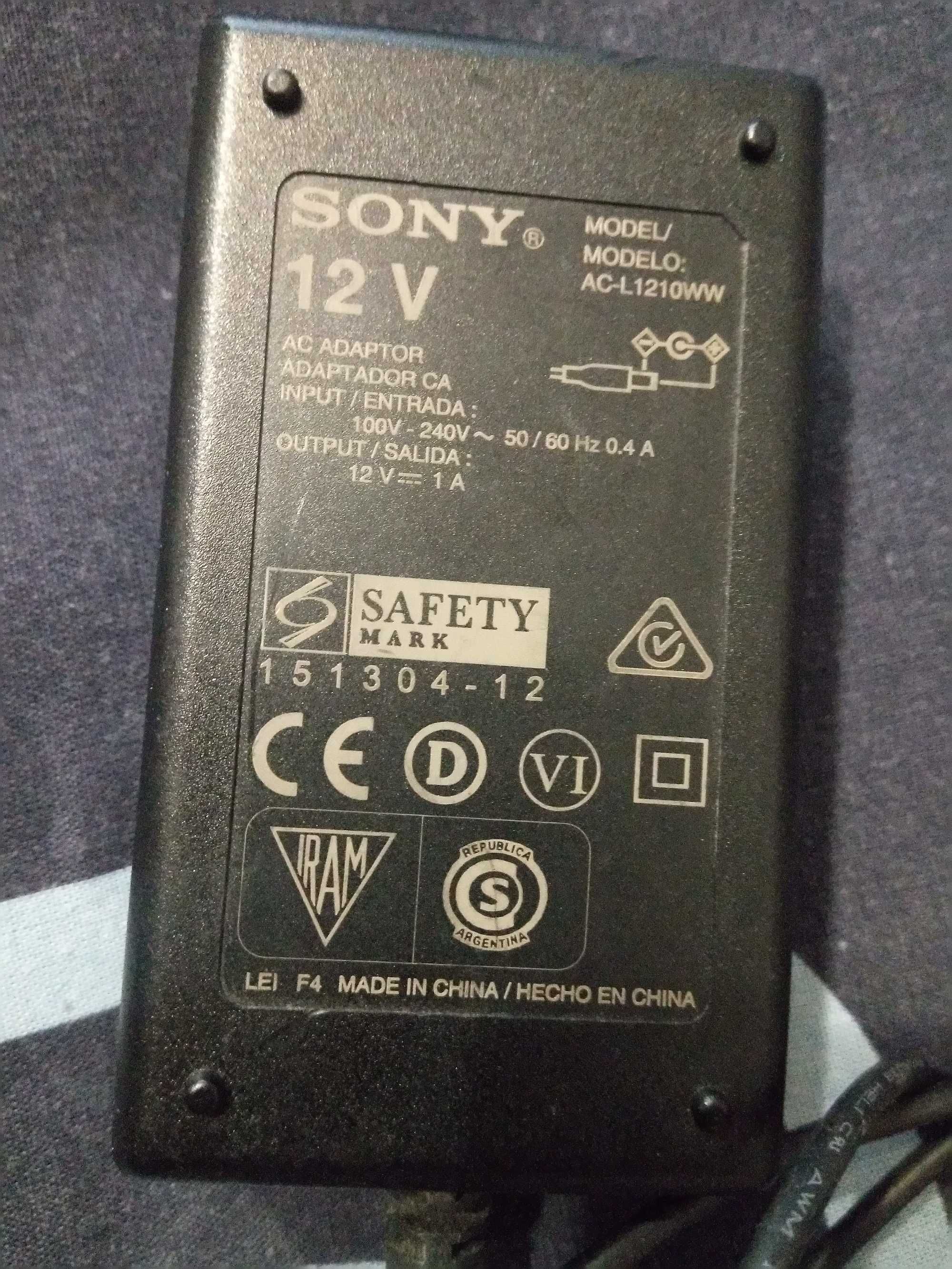 адаптер Sony AC-L1210WW   12V  1A
