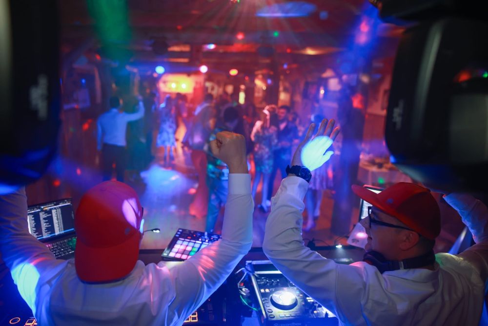 DJ - oprawa muzyczna imprez okolicznościowych, #djs_profess
