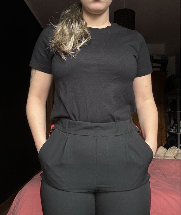 Calças classicas nunca usadas pull and bear