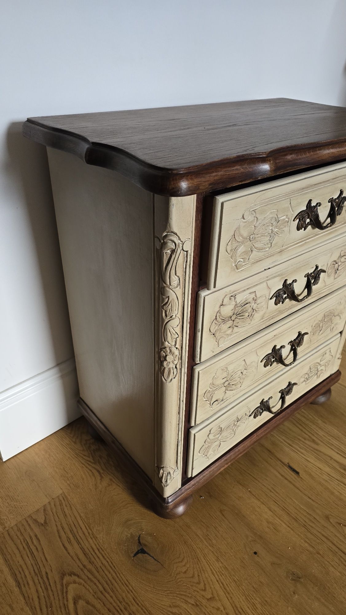 Komoda Vintage  drewno