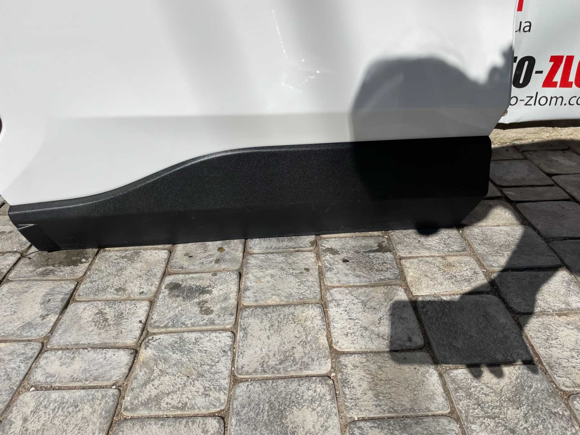 Двері задні праві Toyota Rav 4 V, 2019-24