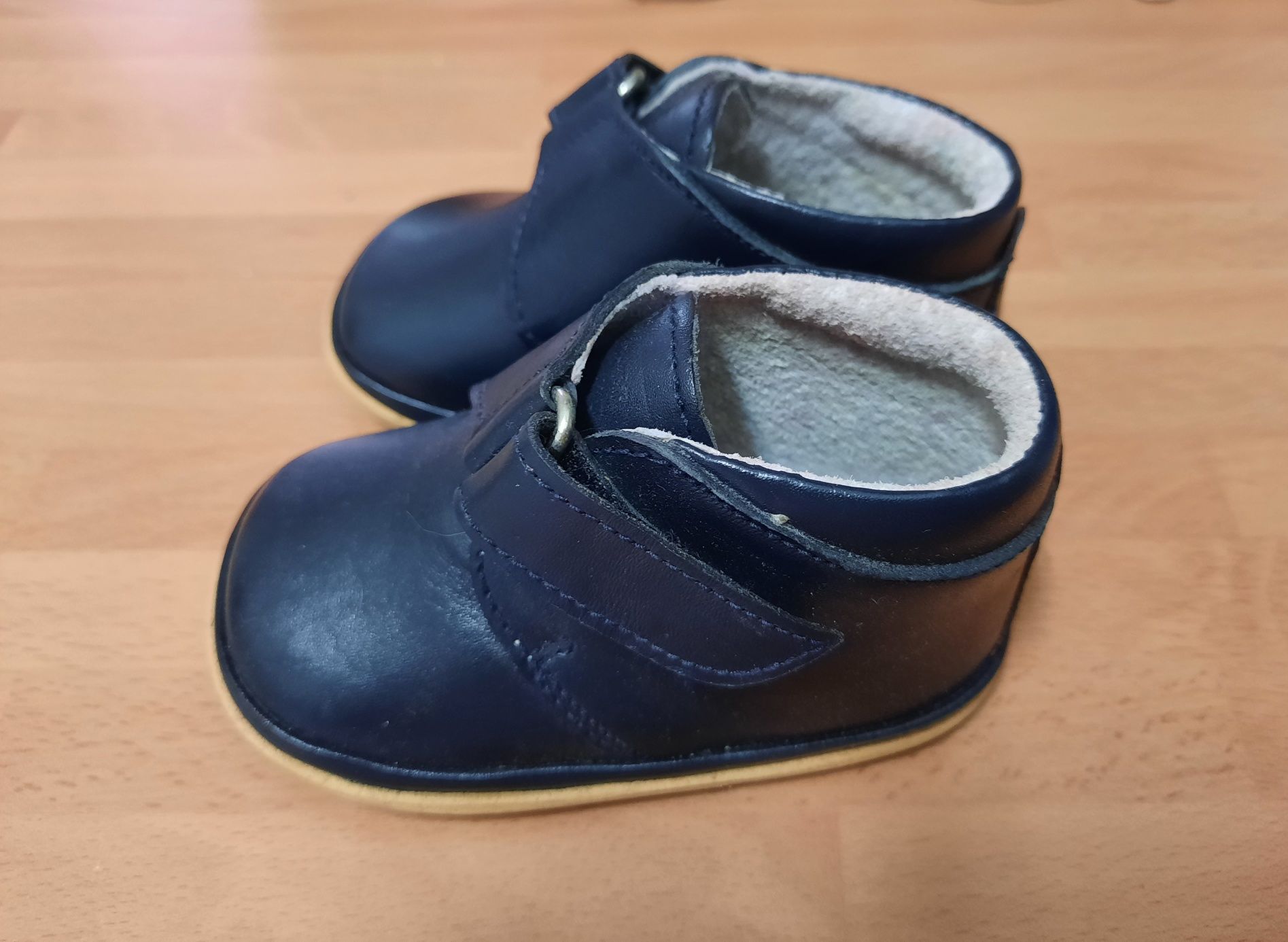 Sapatos Azuis Escuros Novos n16