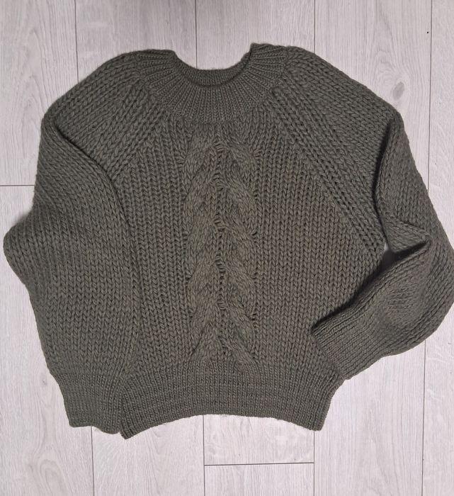 Светр в'язаний новий теплий розмір L