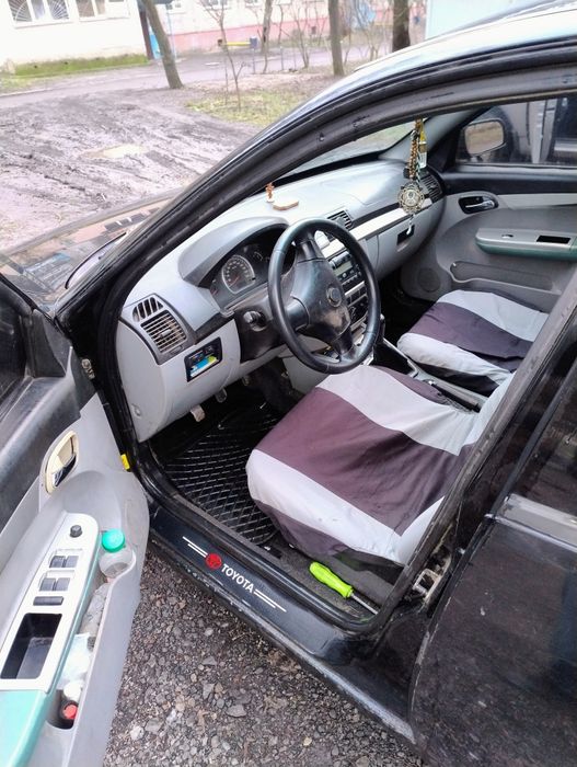 Продам автомобіль ліфан 520