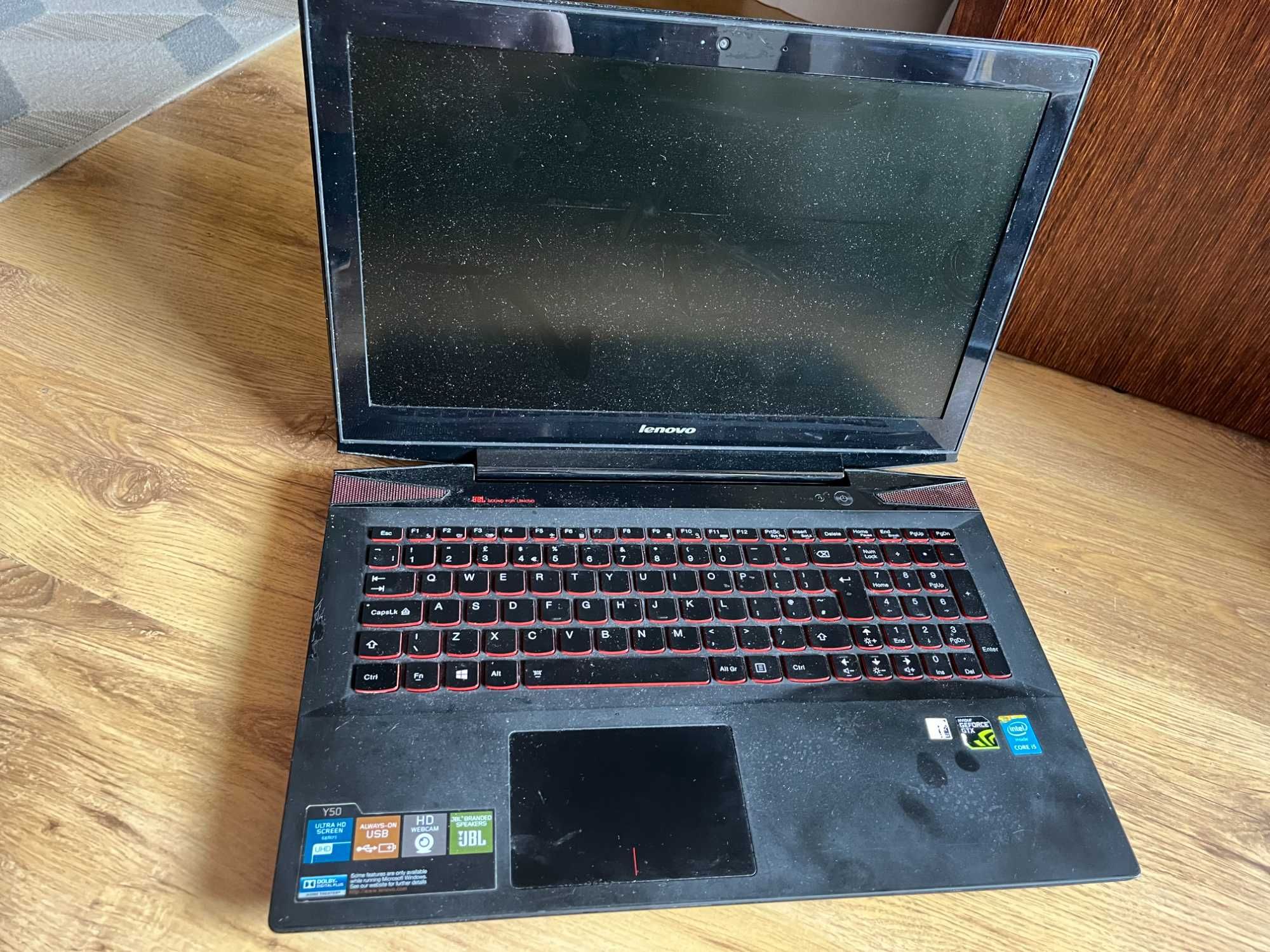 Laptop Lenovo Y50-70