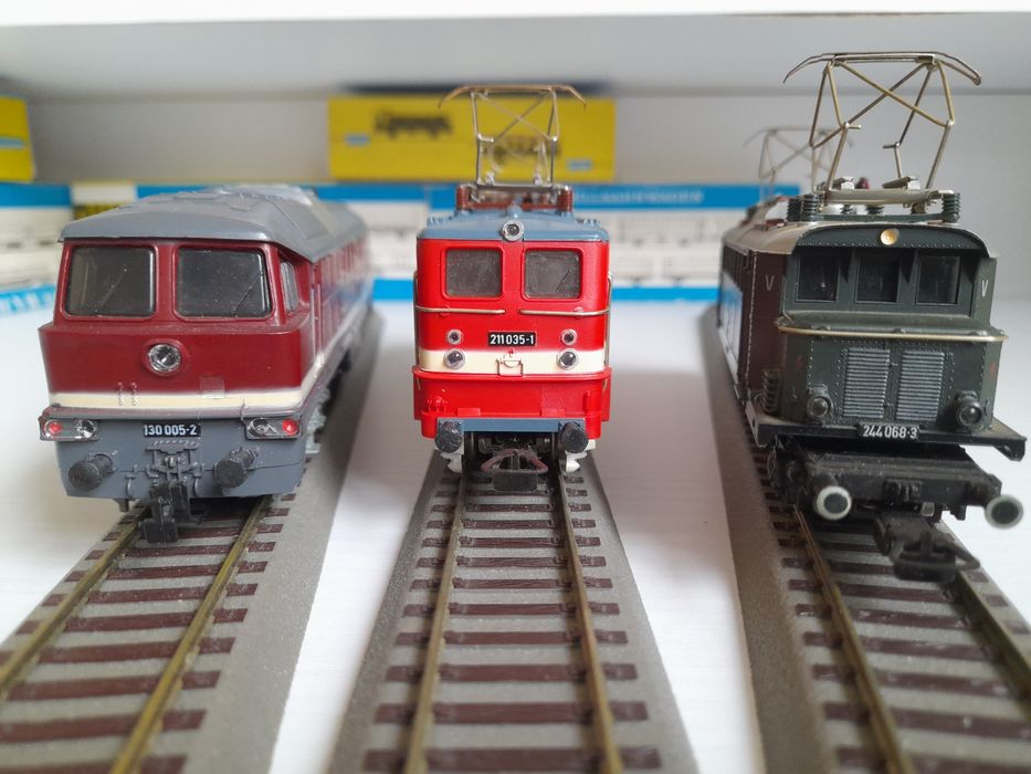 Ж.д. модель электровоза тепловоза BR 130 BR 244 BR 211 Piko Roco HO 1