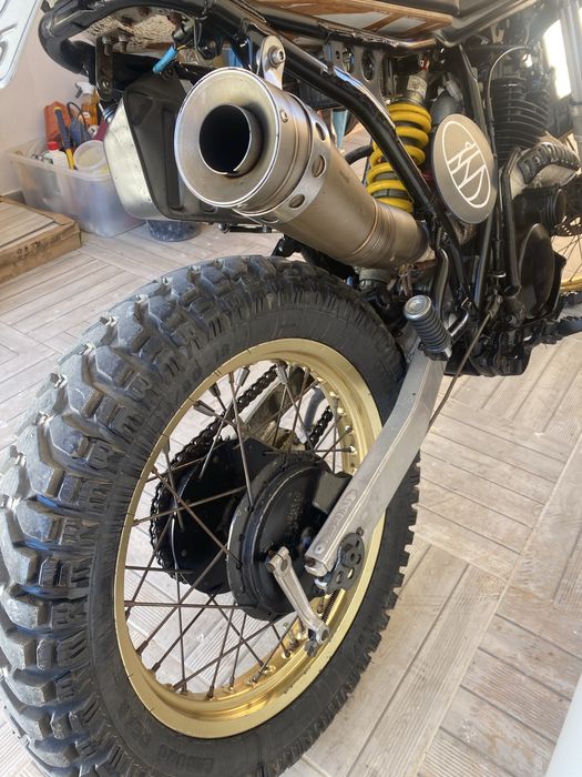 Yamaha xt600 scrambler