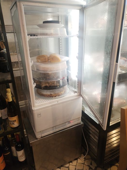 Expositor sobremesas