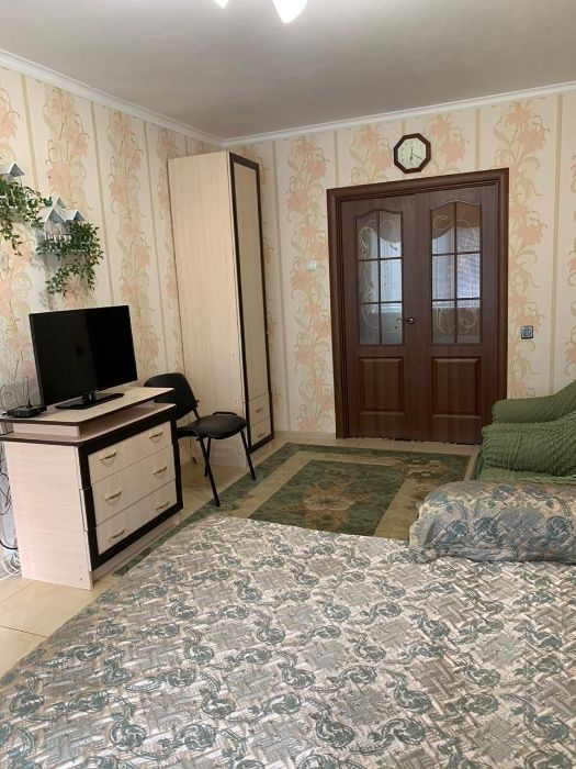 Сдам 3-х ком Квартиру Посуточно в Одессе по Пр Добровольского 131