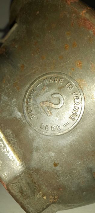 Passe-vite de legumes muito antigo - Origem França