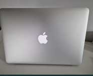 ——-   PIĘKNY I SZYBKI    ——- Laptop Apple Macbook Air 13,3' i5 8GB SSD