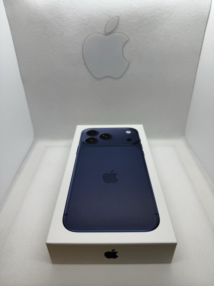 Iphone 17 pro 256 blu