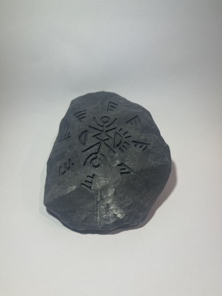 From „Stamtąd” talisman talizman kamień