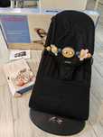 Leżaczek Babybjorn balance soft czarny + google eyes