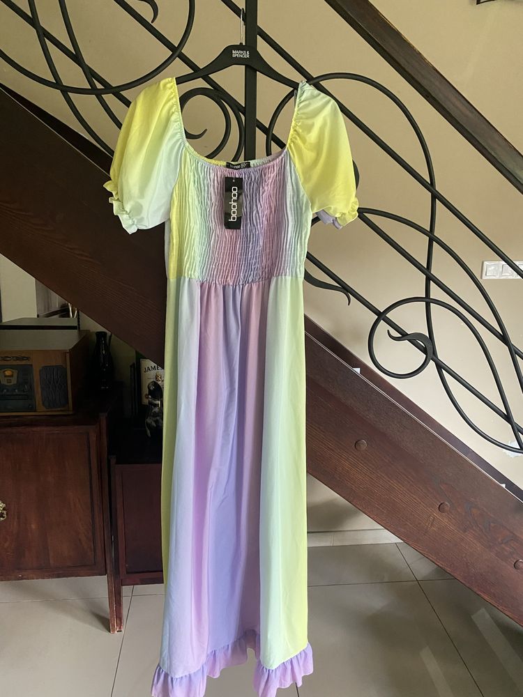 Boohoo nowa sukienka 22 50/52