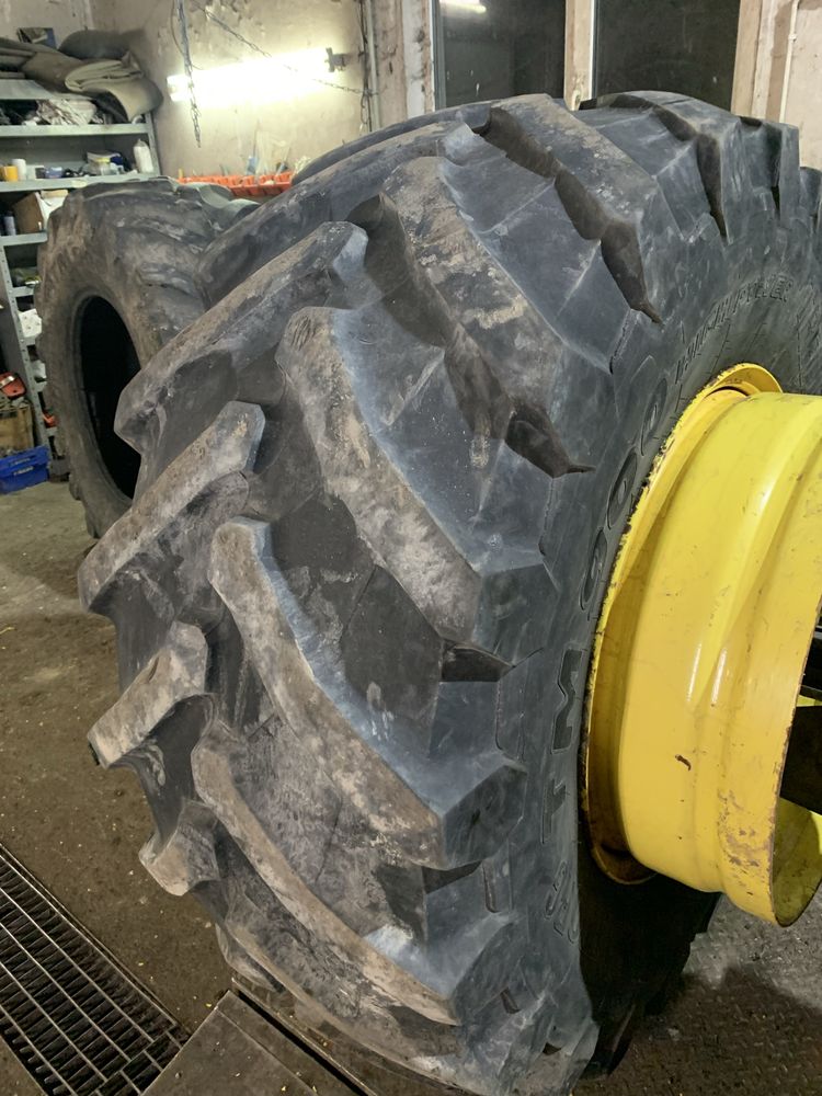 Koła blizniacze 600/70r30 i 710/70r42 john deere