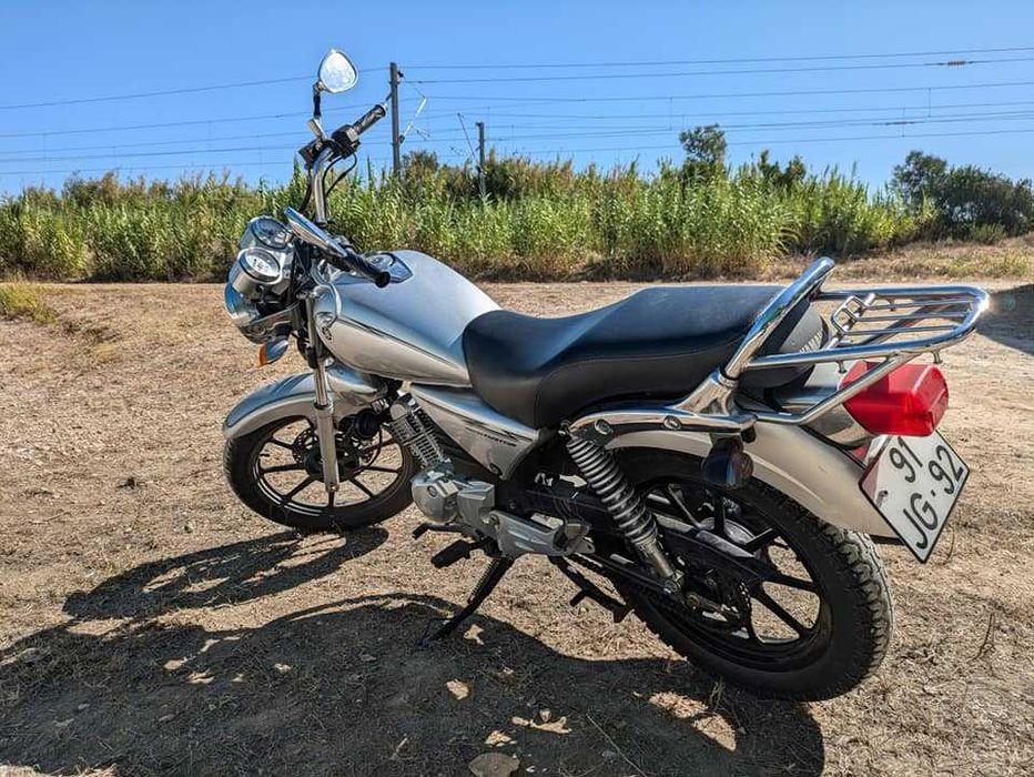 Yamaha YBR 125 Custom