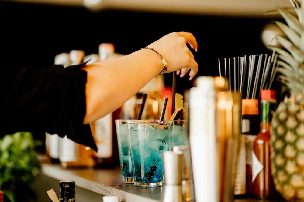 Drink bar, Obsługa & Usługi barmańskie, Barmani, Koktajl bar