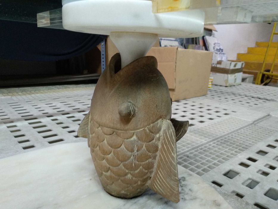 Mesa de Centro de Sala de Estar com 2 Peixes - Mesinha de apoio