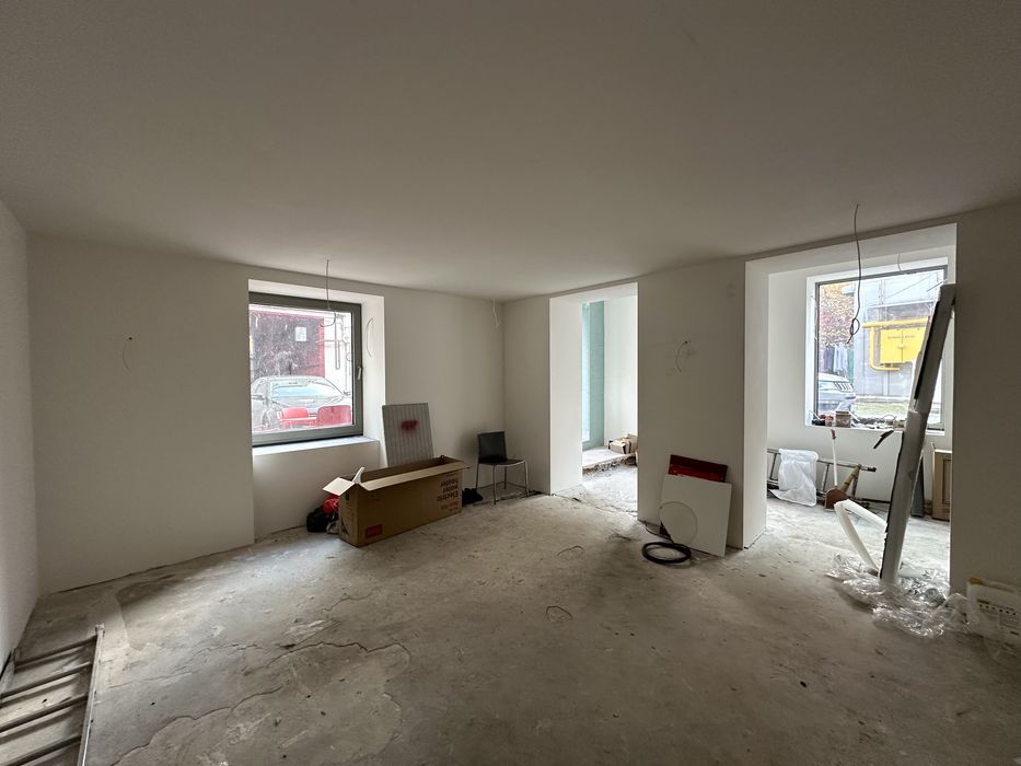 Оренда приміщення 45 м кв Перший поверх, окремий вхід