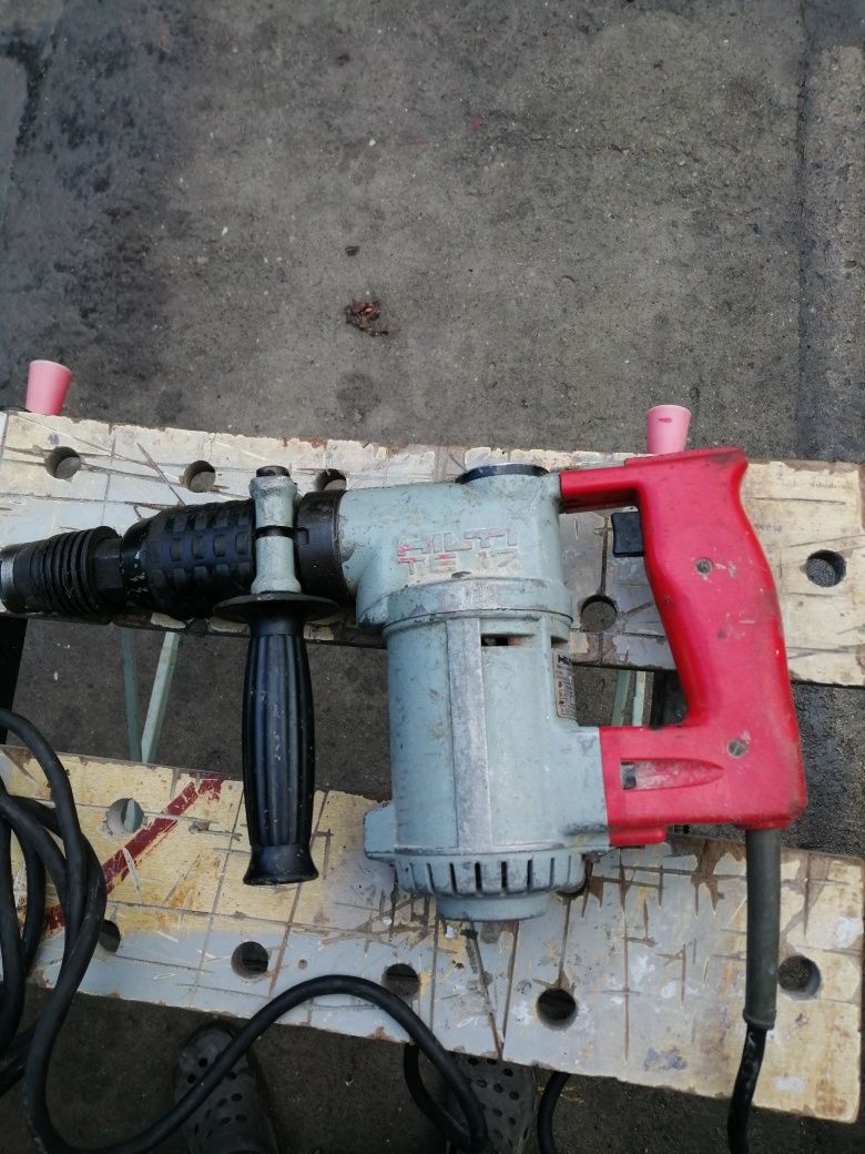 Wiertarka udarowa Hilti